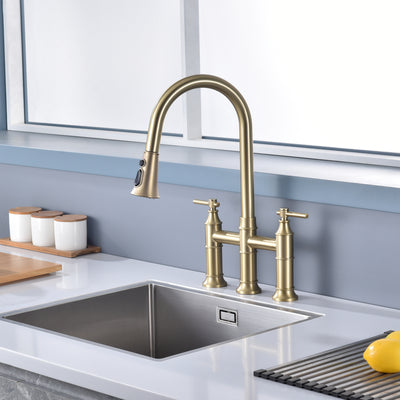 SUMERAIN 8-Zoll-Centerset-Küchenbrücken-Wasserhahn mit herunterziehbarer Brause, 3-Loch-Küchenarmatur aus Edelstahl, gebürstetes Gold