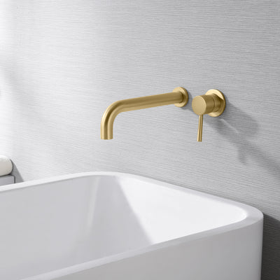 Wandmontierter Wannenhahn mit hohem Durchfluss in gebürstetem Gold und extra langem Auslauf, inklusive Ventil